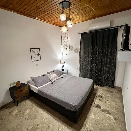 Unico House * Naxos City